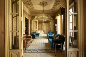 Liberty apartment near Santa Cecilia Theatre by Wonderful Italy